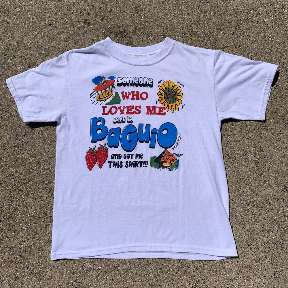 ✨ VINTAGE PHILIPPINES BAGUIO SHIRT ✨ - Picture 1 of 3